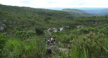 Visiter Trekking Rio Serrano