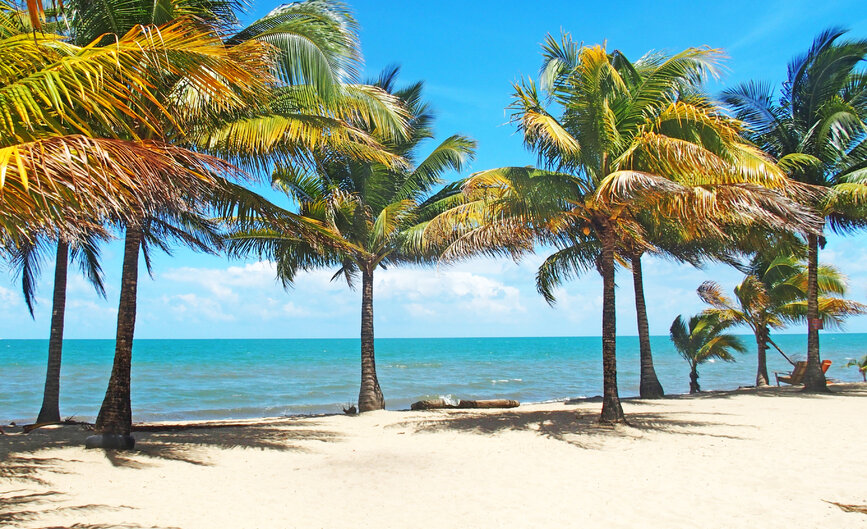 © Shutterstock - bypty Plage de Dangriga