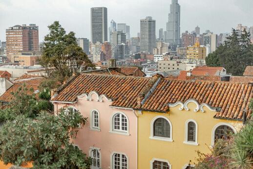© Unsplash- Brian Kyed Bogota