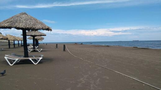 © Unsplash - Sandra Barrera Plage de Tecolutla