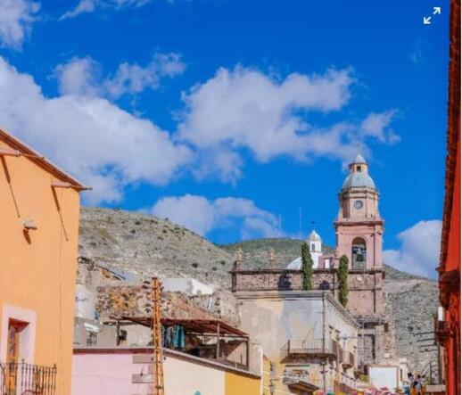 © Unsplash -  Edgar Cavazos Real de Catorce