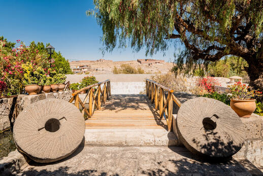 © Shutterstock - Juan Luis Laurel Acostupa Moulin de Sabandia