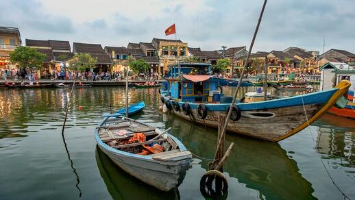© Unsplash-  Peter Borter Hoi An