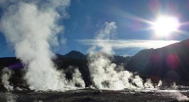 Visiter Geysers de Tatio et visite des villages “atacameños”