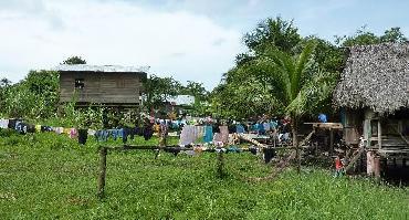 Visiter Rencontre avec la communauté Nogbé