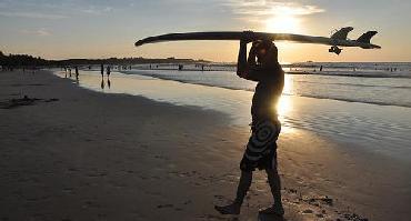 Visiter Leçon de surf (2h)