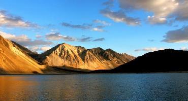 Visiter Le lac Pangong Tso