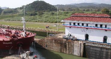 Visiter Repas aux écluses de Miraflores