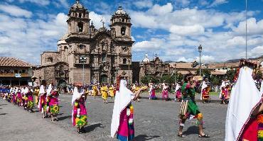 Visiter Plaza de Armas