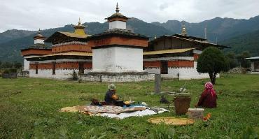 Visiter Jampey Lhakhang