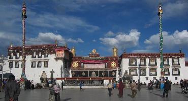 Visiter Jokhang (UNESCO) & le chemin de Barkhor