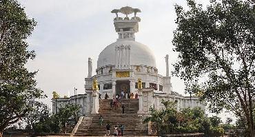 Visiter La colline du Stupa de Dhauli