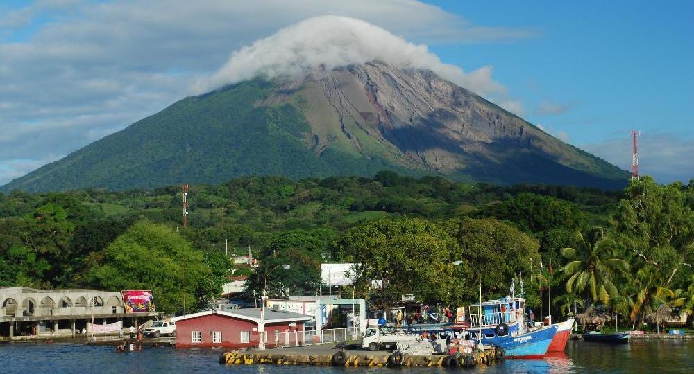 Circuit Lacs et volcans du Nicaragua avec chauffeur
